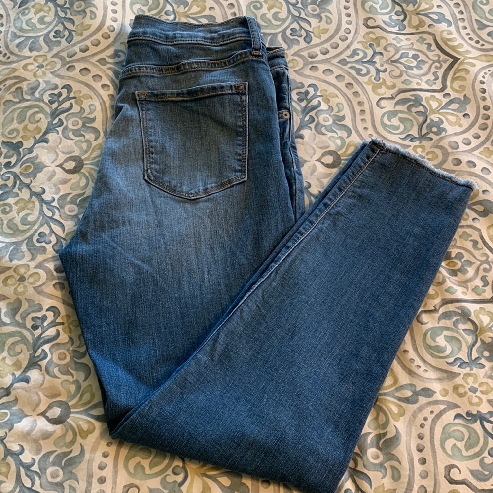 Banana Republic skinny jeans - Picture 1 of 4